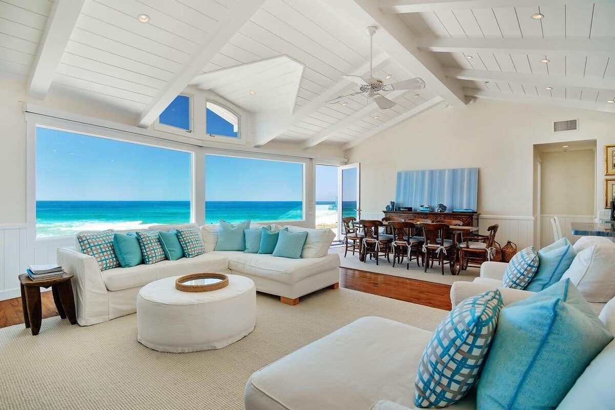 Pearly Whites living room with vaulted ceilings and ocean views, San Diego, California